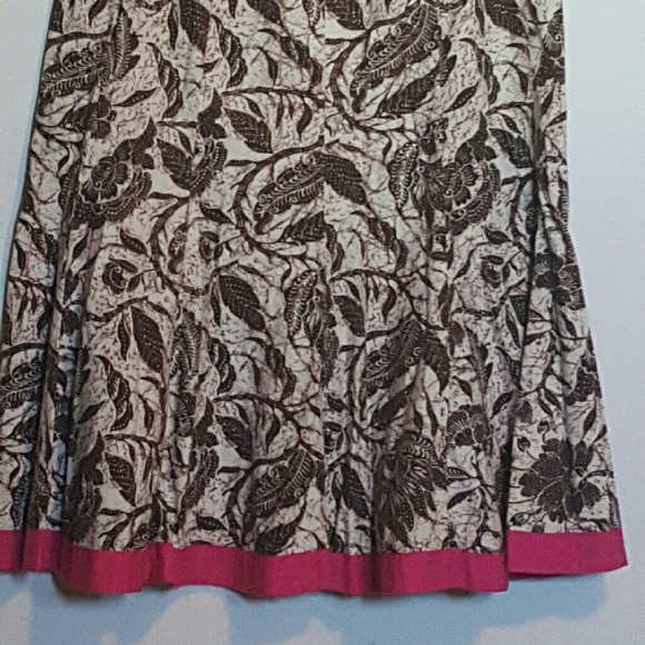 Skirt - Picture 2 of 2