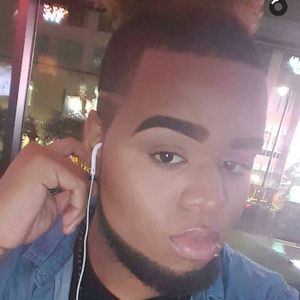 Meet your Posher, Desmund