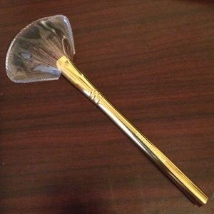 Light Stroke Fan Brush