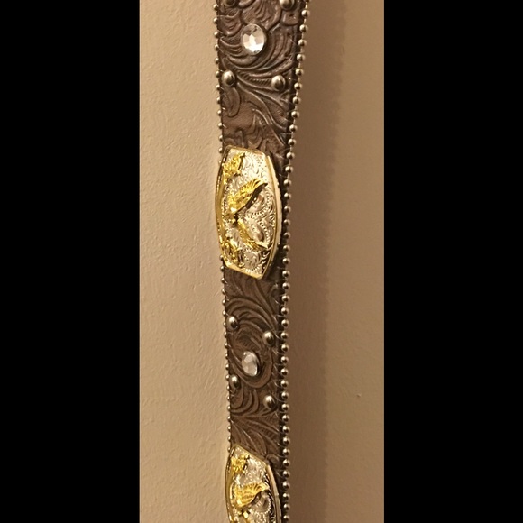 Belt - Picture 2 of 3