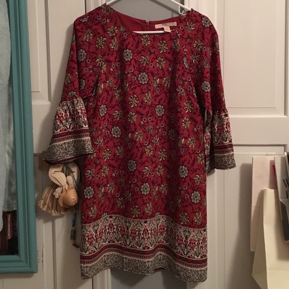 Forever 21 Contemporary Floral Shift Dress