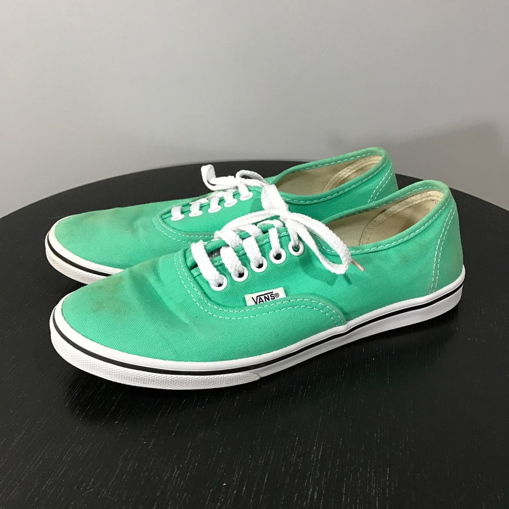VANS Lace-Ups