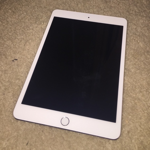 Apple iPad Mini 3! - Picture 1 of 4