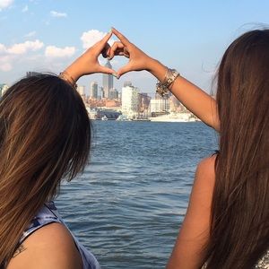 Meet your Posher, Sydney