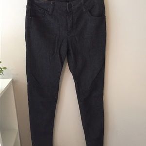 Black Skinny Jeans