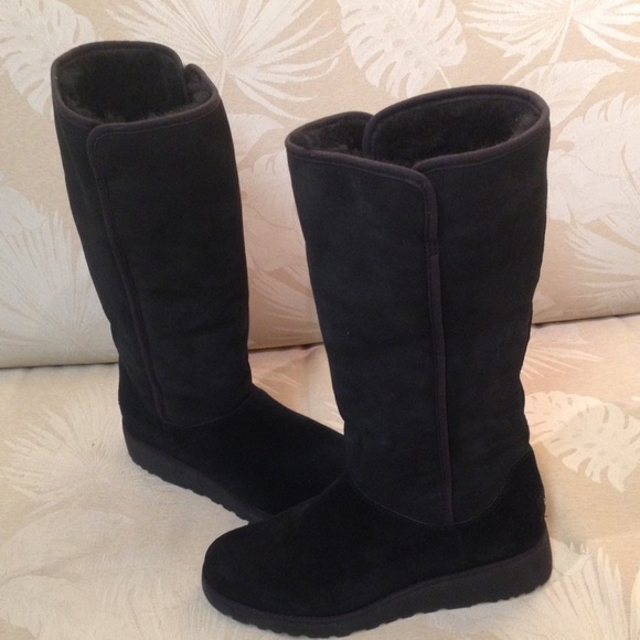 ugg amie black ugg amie black