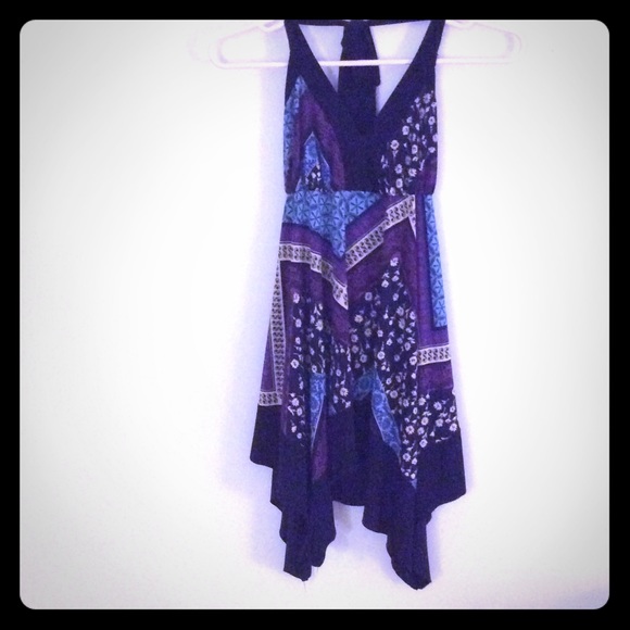 Flowing/dressy long halter top w/ flowers and more