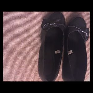 Leather wedge. Never worn.