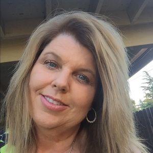 Meet your Posher, Janey