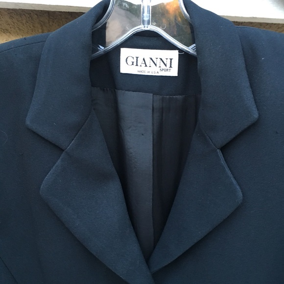 Gianni black jacket with bell sleeves - Picture 3 of 5
