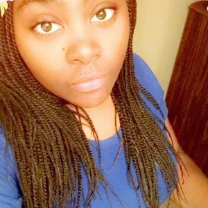 Meet your Posher, Abriana