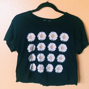 Daisy Shirt | Urban Outfitters/ Truly Madly Deeply