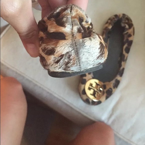 Tory Burch Calf Hair Leopard Ballet Flats Size 7.5 - Picture 4 of 4