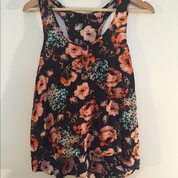 Floral hi-lo tank
