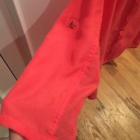 Express Blouse - Picture 3 of 4