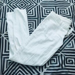 ❕ White Skinny Jeans ❕