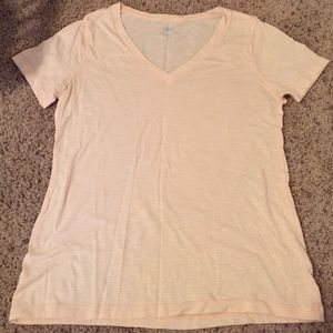 Old Navy relaxed V-Neck tee shirt
