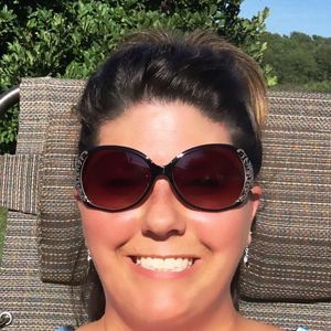 Meet your Posher, Jamie