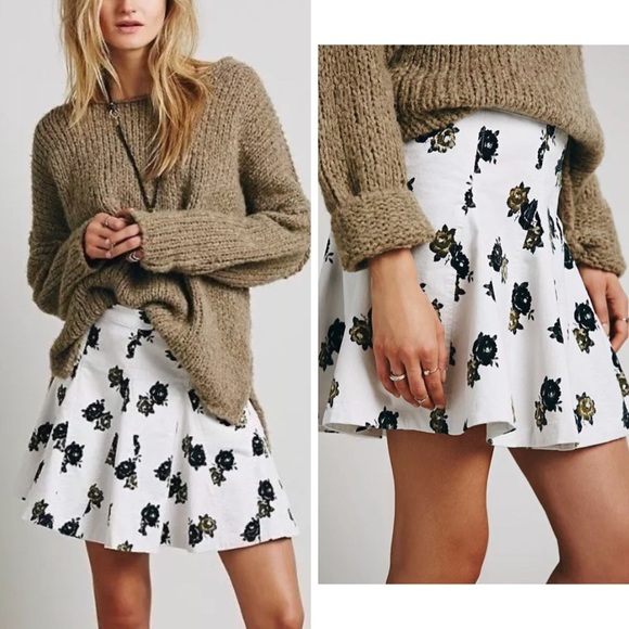 Free People Dresses & Skirts - FREE PEOPLE GOOD DAY SUNSHINE CORDUROY SKIRT 0 new