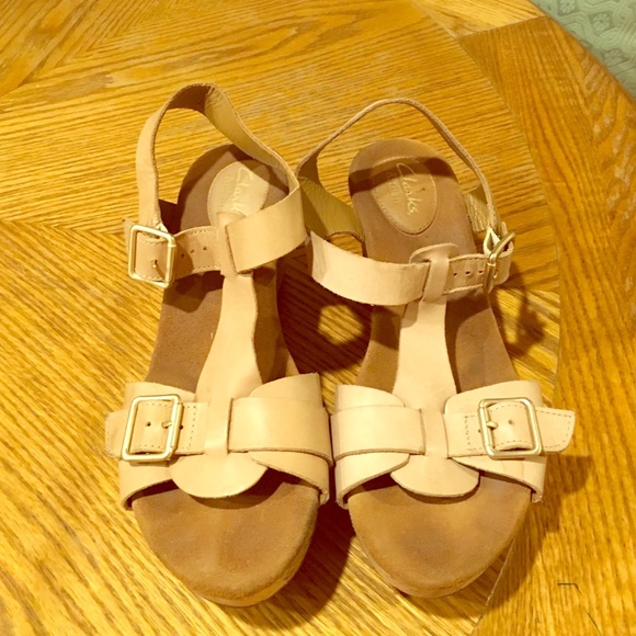 clarks caslynn paula