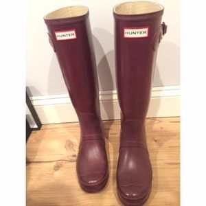 Hunter Rain Boots ~ Raspberry
