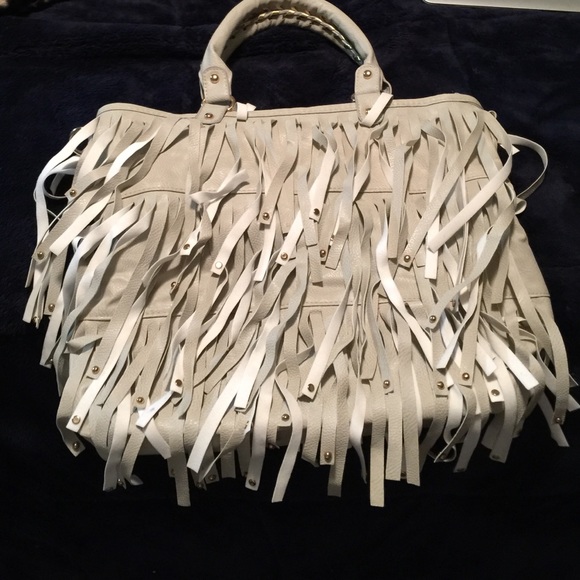 Purse - Picture 2 of 4