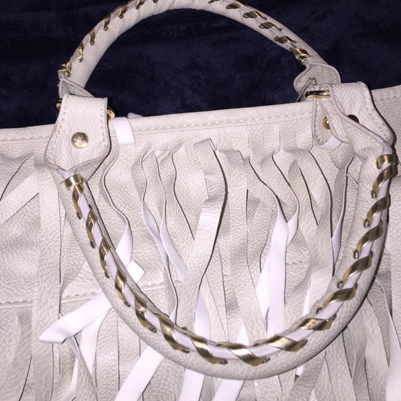 Purse - Picture 3 of 4