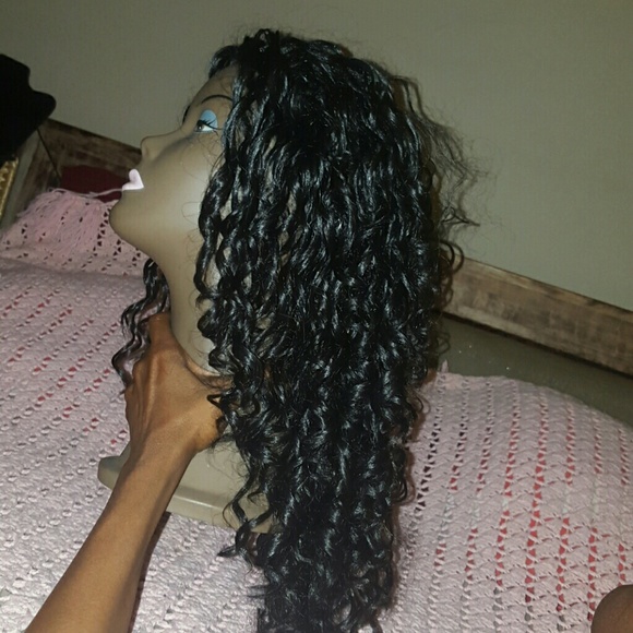 Shake n go wig with combs main image 4