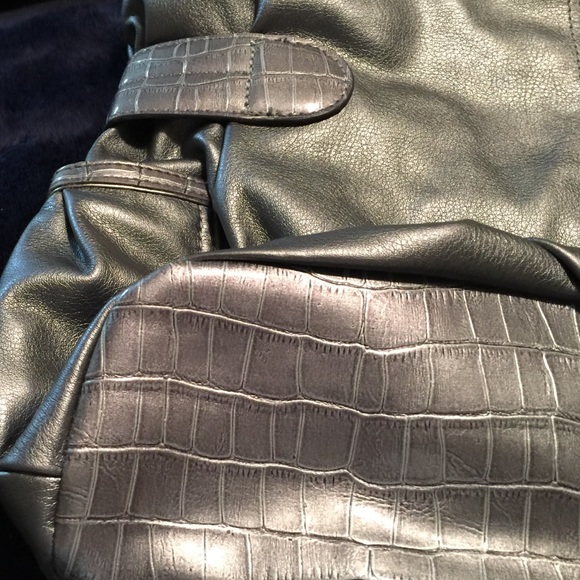 Purse - Picture 4 of 4