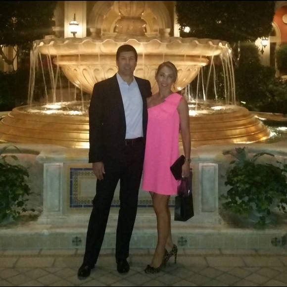 Meet your Posher, Lauren - Picture 4 of 6