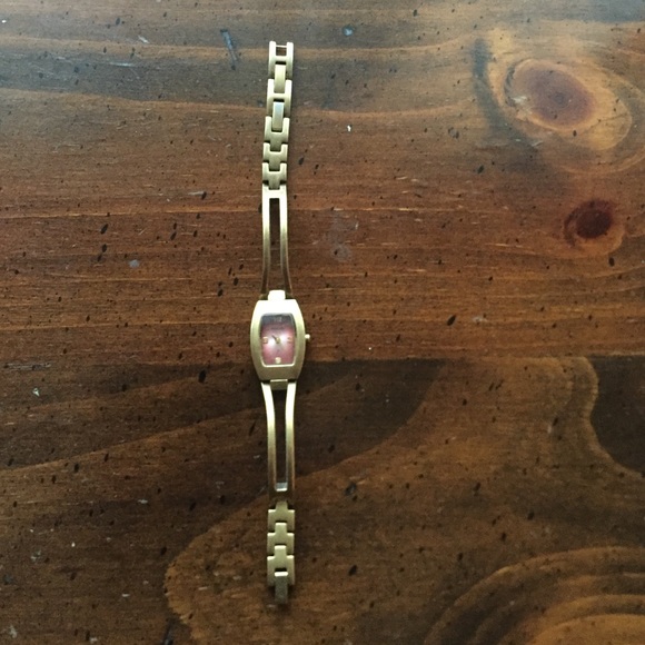 Watch - Picture 3 of 4