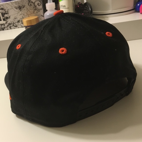SnapBack - Picture 2 of 3