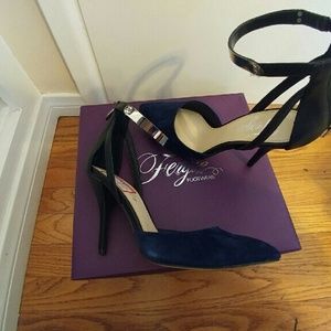 Classy closed toe heels Fergie brand