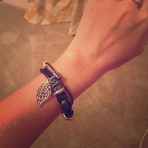 Woven feather bracelet