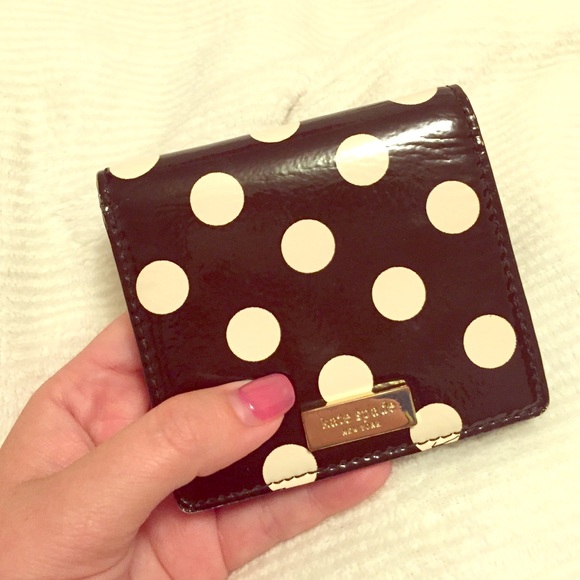 Kate Spade CHEAP!!! 😊