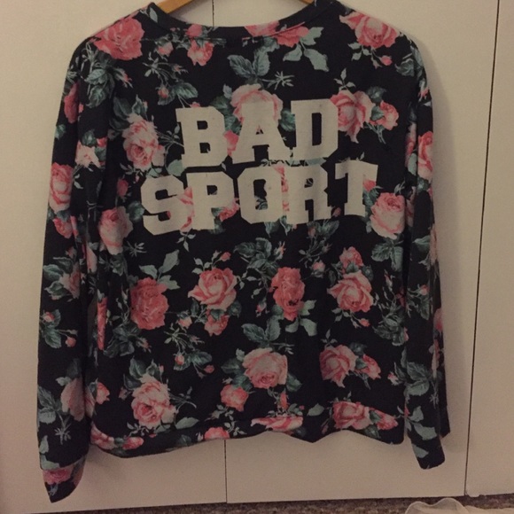 Hardly worn Deb floral crew neck sweater size L - Picture 2 of 3