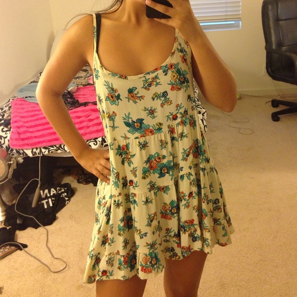 Brandy Melville dress