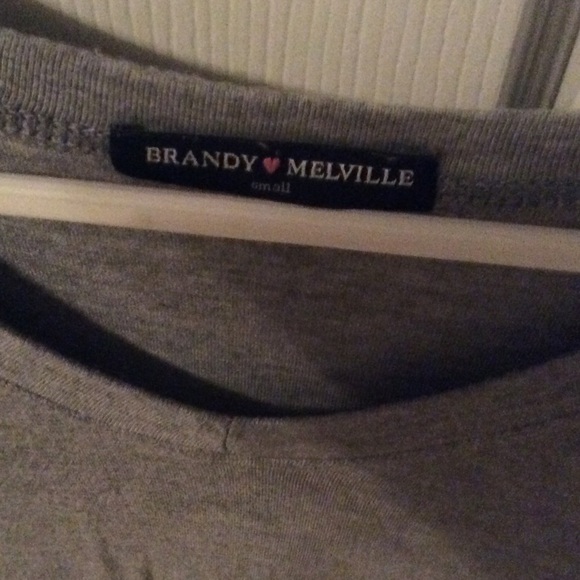Brandy Melville top - Picture 3 of 4