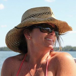 Meet your Posher, Angie