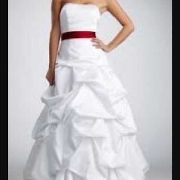 Un-altered wedding gown