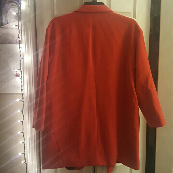 Super classy orange peacoat! - Picture 4 of 4