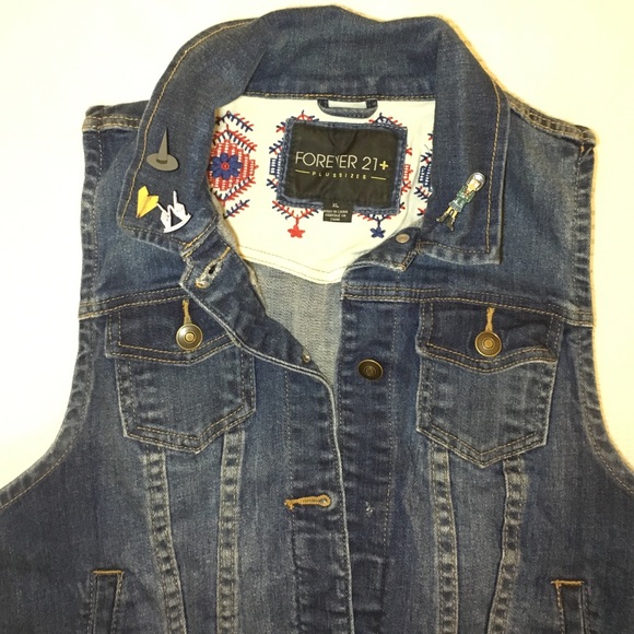 Jean Vest