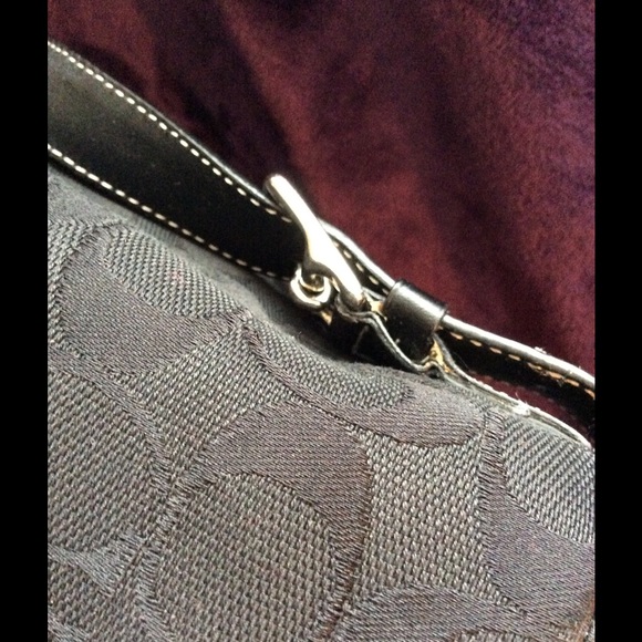 Coach Signature Backpack - Picture 8 of 8