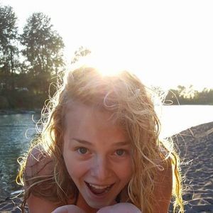 Meet your Posher, Chelsea