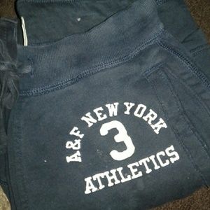 ABERCROMBIE AND FITCH SWEATPANTS