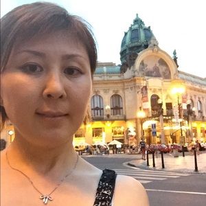 Meet your Posher, Roza