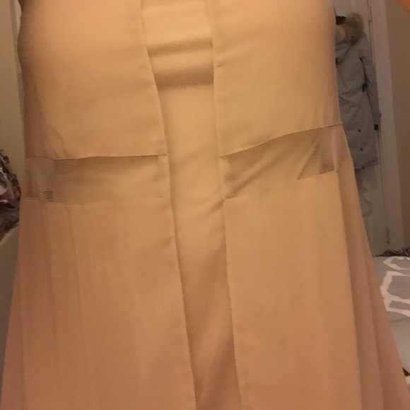 Beige Hi-lo dress With Slip - Picture 3 of 4