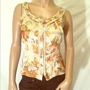 Adorable Cynthia Steffe blouse