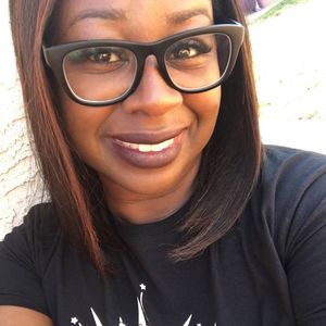 Meet your Posher, Shira