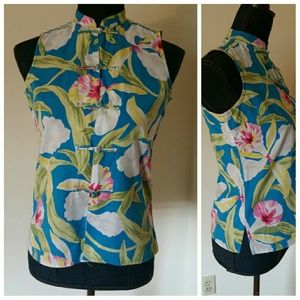 ~SOLD~Banana Republic Floral Button Knot Tank Top